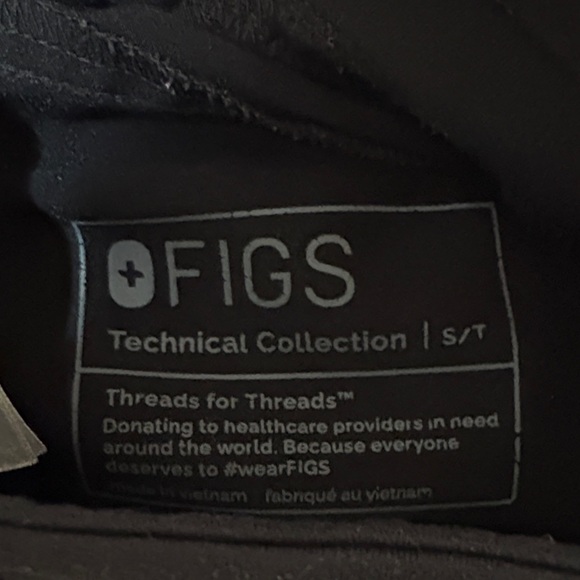 Figs Technical Collection Black Apparel - Picture 2 of 4